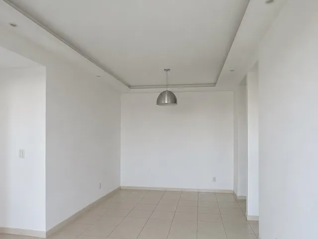 Apartamento 3 quartos e 2 banheiros, à venda, no bairro Glória em Macaé