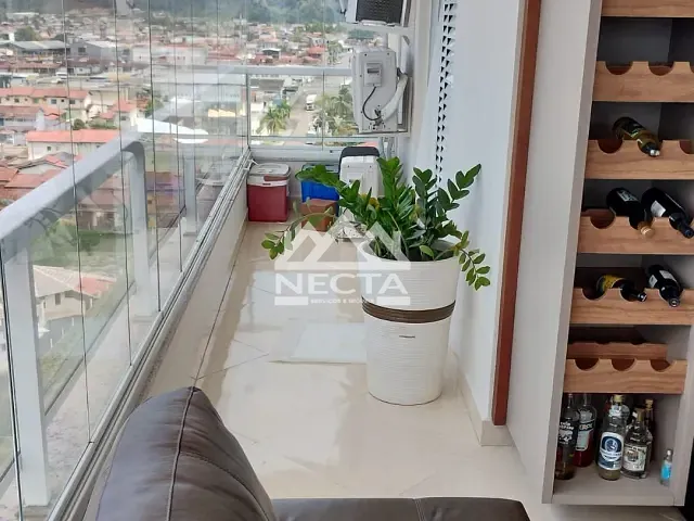 Apartamento com 220m² 4 quartos e 4 banheiros, à venda, no bairro Indaiá em Caraguatatuba