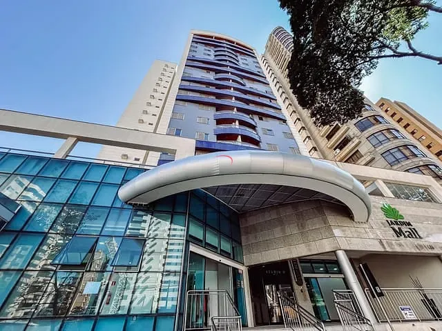 Apartamento 2 quartos e 2 banheiros, à venda, no bairro Centro em Londrina