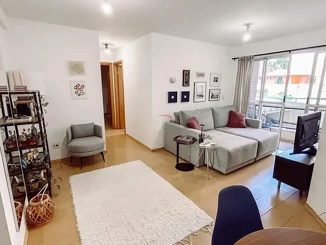 Apartamento 2 quartos e 2 banheiros, à venda, no bairro Centro em Londrina