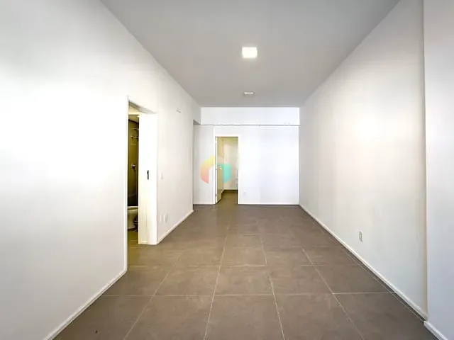 Apartamento com 97m² 3 quartos e 2 banheiros, à venda, no bairro Copacabana em Rio de Janeiro
