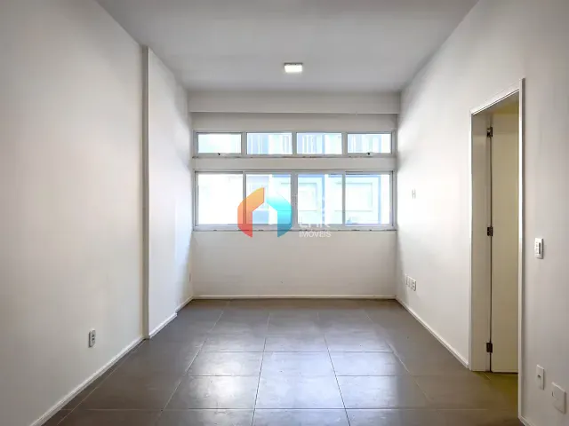 Apartamento com 97m² 3 quartos e 2 banheiros, à venda, no bairro Copacabana em Rio de Janeiro