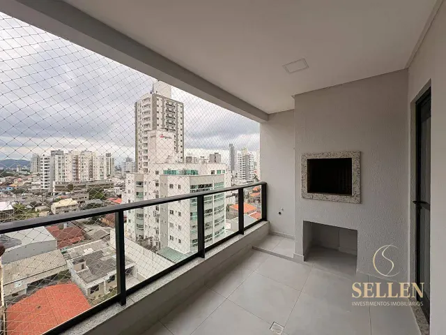 Apartamento 2 quartos e 1 banheiro, à venda, no bairro Vila Operária em Itajaí