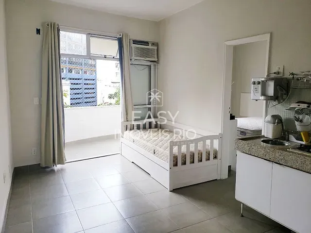 Apartamento com 38m² 1 quarto e 1 banheiro, à venda, no bairro Ipanema em Rio de Janeiro