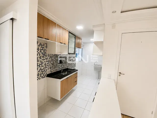 Apartamento 2 quartos e 1 banheiro, à venda, no bairro Alphaville (Abrantes) em Camaçari