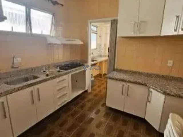 Apartamento 2 quartos e 1 banheiro, à venda, no bairro Parque Industrial em São José dos Campos