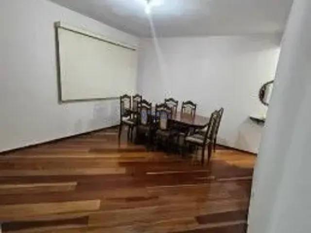 Apartamento 2 quartos e 1 banheiro, à venda, no bairro Parque Industrial em São José dos Campos