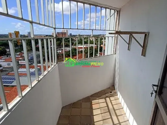Apartamento 5 quartos e 3 banheiros, à venda, no bairro Frei Serafim em Teresina
