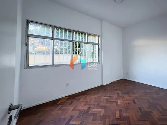 Apartamento com 95m² 3 quartos e 1 banheiro, à venda, no bairro Humaitá em Rio de Janeiro