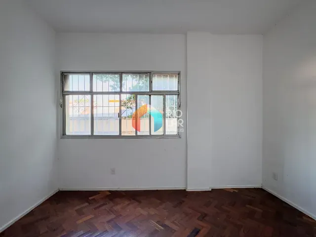 Apartamento com 95m² 3 quartos e 1 banheiro, à venda, no bairro Humaitá em Rio de Janeiro
