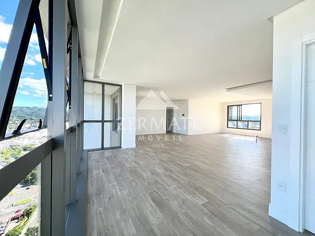 Apartamento com 342m² 3 quartos e 4 banheiros, à venda, no bairro Victor Konder em Blumenau