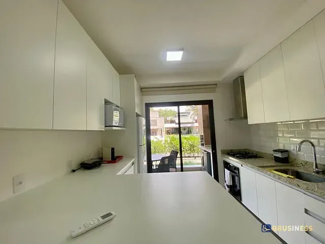 Apartamento 2 quartos e 2 banheiros, à venda, no bairro Riviera em Bertioga
