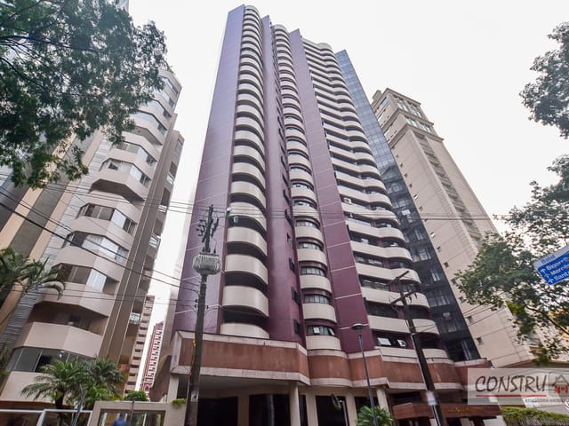Apartamento 5 quartos e 10 banheiros, à venda, no bairro Batel em Curitiba