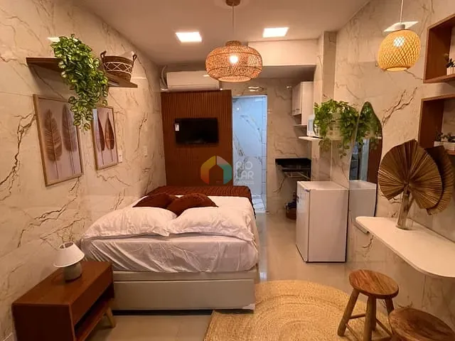 Studio com 18m² 1 quarto e 1 banheiro, à venda, no bairro Copacabana em Rio de Janeiro