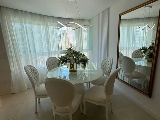 Apartamento com 131m² 3 quartos e 1 banheiro, à venda, no bairro Pioneiros em Balneário Camboriú