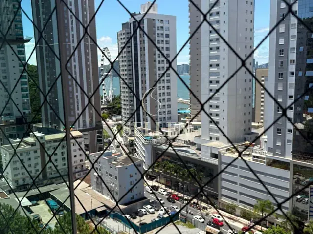 Apartamento com 131m² 3 quartos e 1 banheiro, à venda, no bairro Pioneiros em Balneário Camboriú