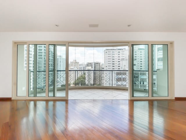Apartamento com 229m² 2 quartos e 4 banheiros, à venda, no bairro Moema em São Paulo