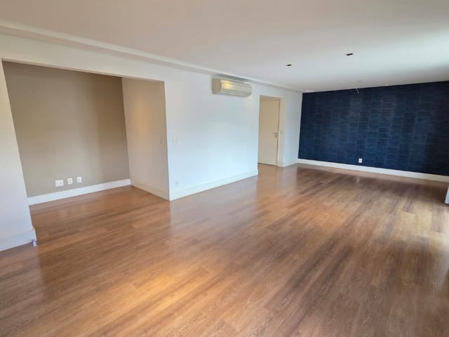 Apartamento com 7000m² 3 quartos e 5 banheiros, à venda, no bairro Lapa em São Paulo