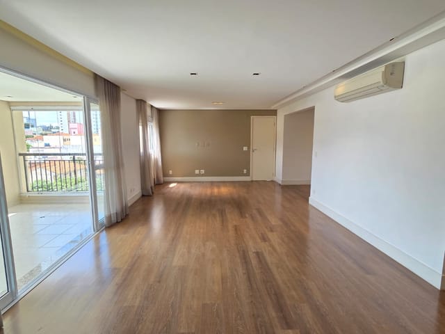 Apartamento com 7000m² 3 quartos e 5 banheiros, à venda, no bairro Lapa em São Paulo