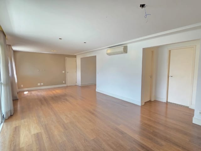 Apartamento com 7000m² 3 quartos e 5 banheiros, à venda, no bairro Lapa em São Paulo