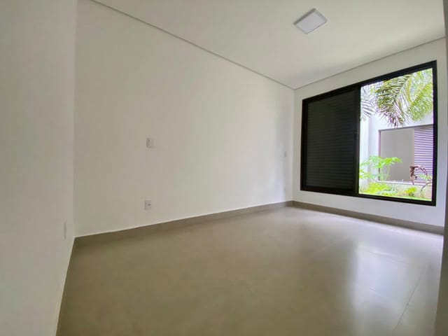 Apartamento 2 quartos e 2 banheiros, à venda, no bairro Riviera em Bertioga
