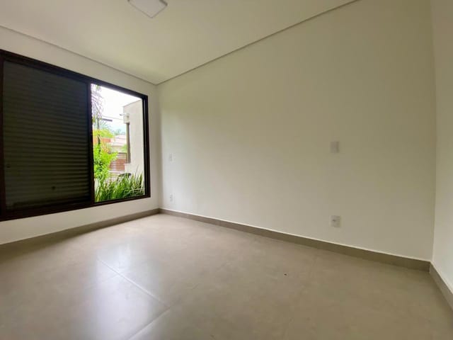 Apartamento 2 quartos e 2 banheiros, à venda, no bairro Riviera em Bertioga