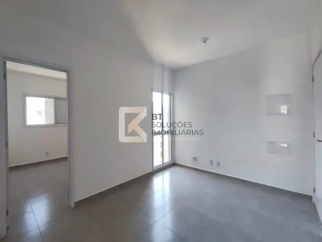Apartamento com 52m² 2 quartos e 1 banheiro, para alugar, no bairro Parque Residencial Sabiás em Indaiatuba