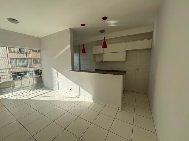 Apartamento com 77m² 3 quartos e 2 banheiros, para alugar, no bairro Parque Industrial Paulista em Goiânia