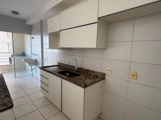 Apartamento com 77m² 3 quartos e 2 banheiros, para alugar, no bairro Parque Industrial Paulista em Goiânia