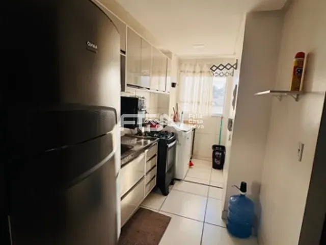 Apartamento 2 quartos e 1 banheiro, para alugar, no bairro Jardim Limoeiro em Camaçari