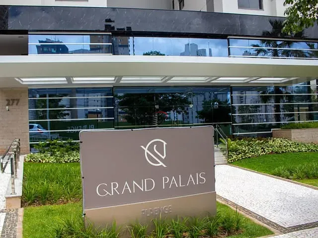 Apartamento com 216m² 3 quartos e 4 banheiros, à venda, no bairro Gleba Fazenda Palhano em Londrina
