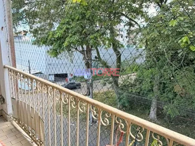 Apartamento 3 quartos e 2 banheiros, à venda, no bairro Castália em Itabuna