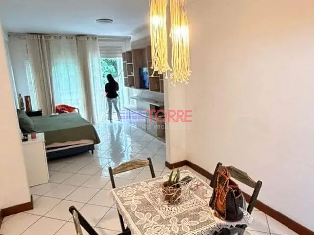Apartamento 3 quartos e 2 banheiros, à venda, no bairro Castália em Itabuna