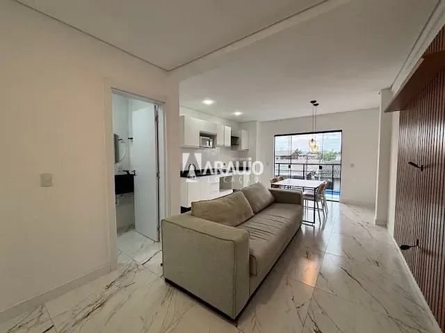 Apartamento 2 quartos e 1 banheiro, para alugar, no bairro São Vicente em Itajaí