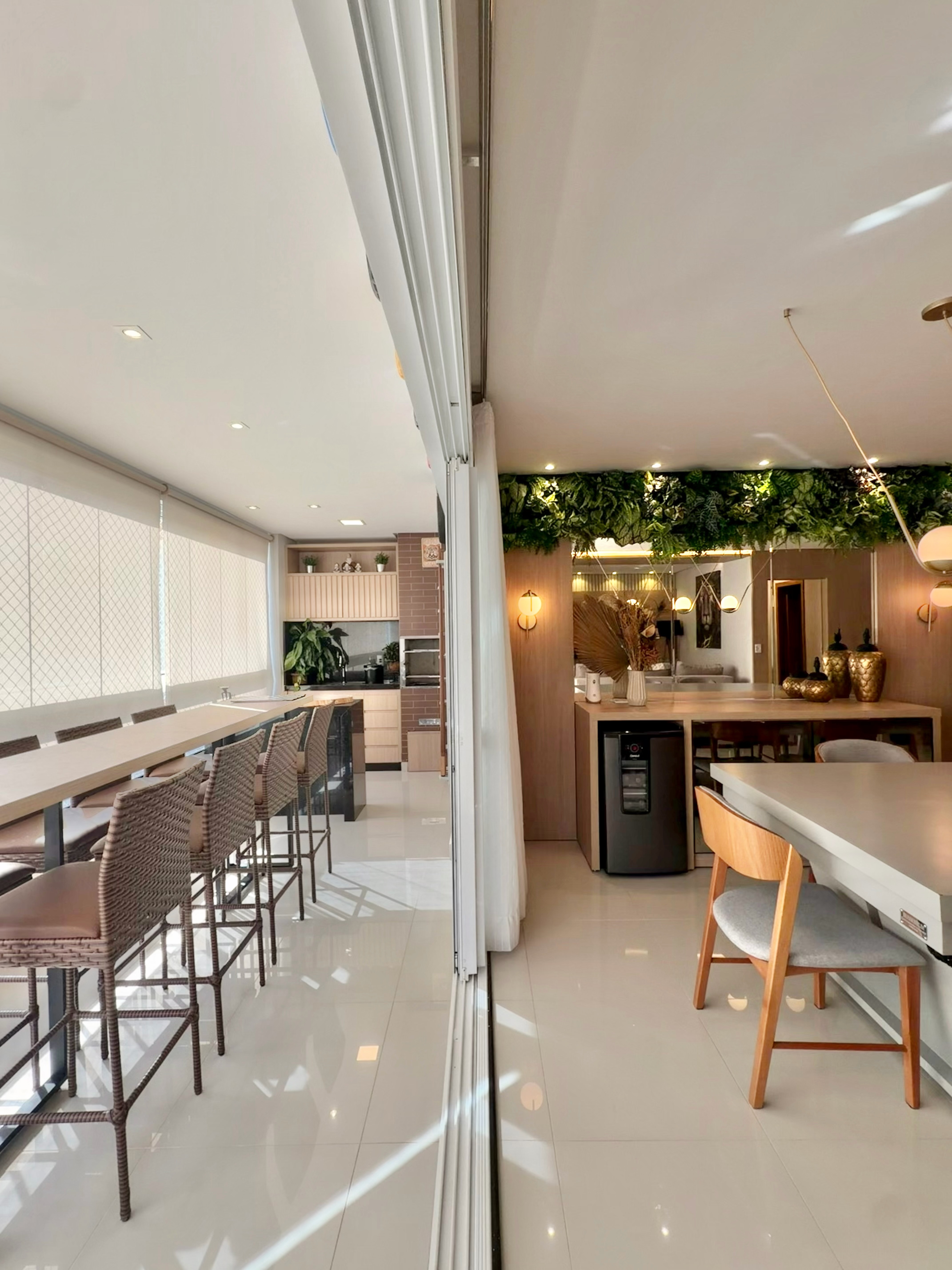 Apartamento mobiliado à venda, com 148m², 3 suítes, Jardim Goiás, Goiânia, GO