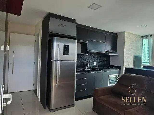 Apartamento 2 quartos e 1 banheiro, à venda, no bairro Areias em Camboriú