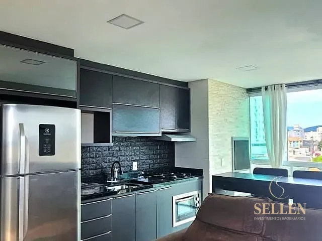 Apartamento 2 quartos e 1 banheiro, à venda, no bairro Areias em Camboriú