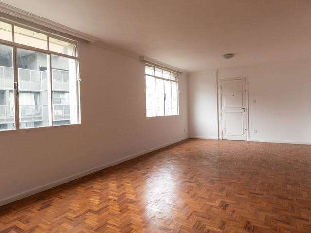 Apartamento com 147m² 3 quartos e 2 banheiros, à venda, no bairro Pinheiros em São Paulo