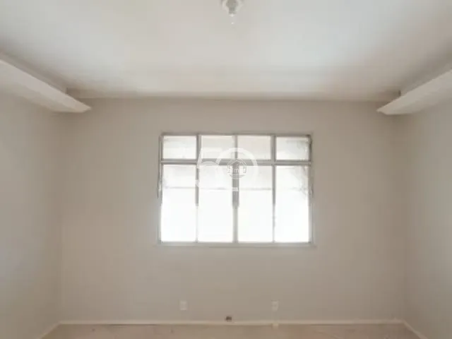 Apartamento com 75m² 2 quartos e 1 banheiro, à venda, no bairro Vila Kosmos em Rio de Janeiro