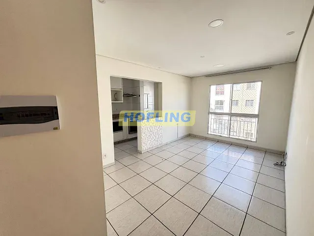 Apartamento 2 quartos e 1 banheiro, para alugar, no bairro Chácara Luza em Rio Claro