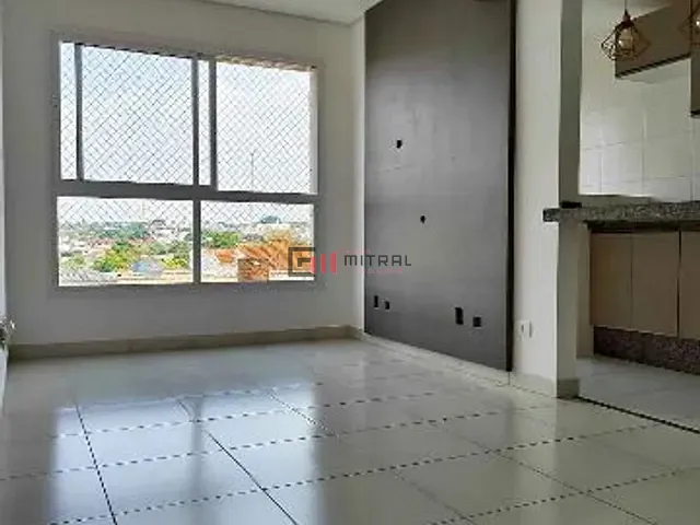 Apartamento 3 quartos e 1 banheiro, à venda, no bairro Champagnat em Londrina