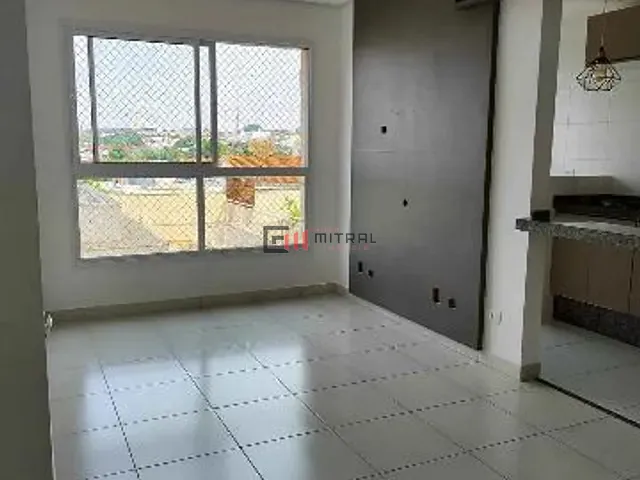 Apartamento 3 quartos e 1 banheiro, à venda, no bairro Champagnat em Londrina