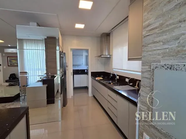 Apartamento 3 quartos e 3 banheiros, à venda, no bairro Centro em Balneário Camboriú