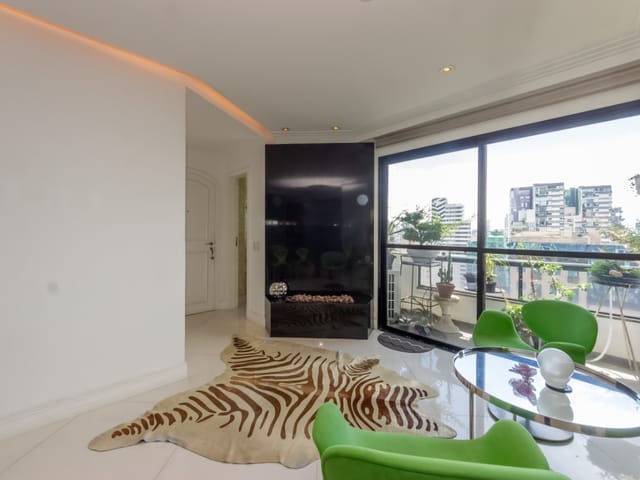 Apartamento com 89m² 1 quarto e 3 banheiros, à venda, no bairro Vila Uberabinha em São Paulo