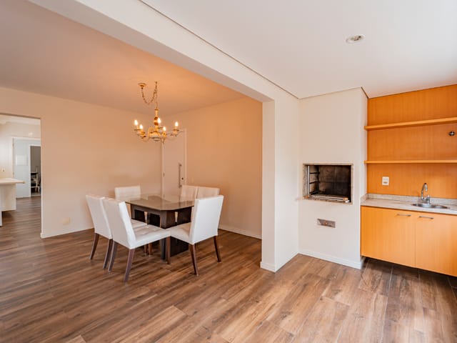 Apartamento com 142m² 3 quartos e 5 banheiros, à venda, no bairro Vila Alexandria (zona Sul) em São Paulo