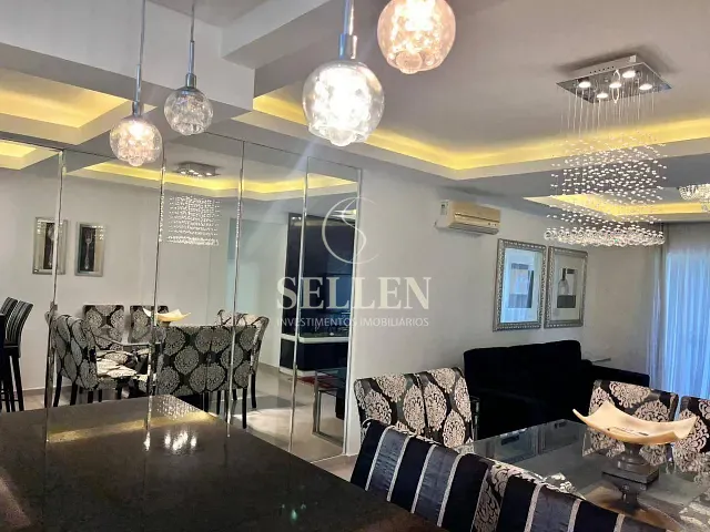 Apartamento 4 quartos e 2 banheiros, para alugar, no bairro Centro em Balneário Camboriú