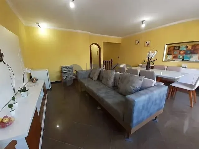 Apartamento 3 quartos e 3 banheiros, à venda, no bairro Guilhermina em Praia Grande