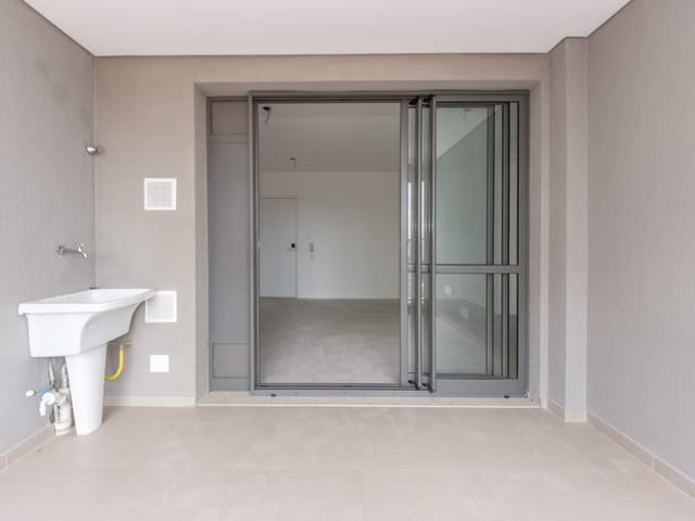 Apartamento com 1711m² 2 quartos e 2 banheiros, à venda, no bairro Jardim das Acácias em São Paulo