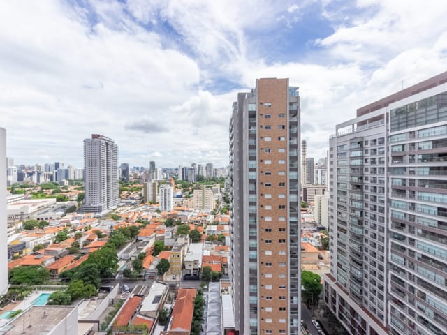 Apartamento com 1711m² 2 quartos e 2 banheiros, à venda, no bairro Jardim das Acácias em São Paulo