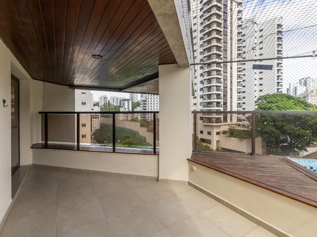 Apartamento com 1055m² 4 quartos e 5 banheiros, à venda, no bairro Vila Andrade em São Paulo